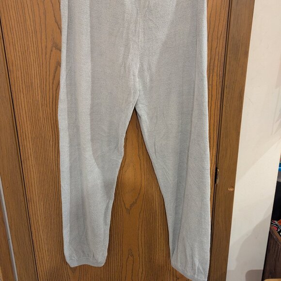 Barefoot Dreams CozyChic Ultra Lite- Women's Gray Pants-Size Medium - Picture 3 of 3